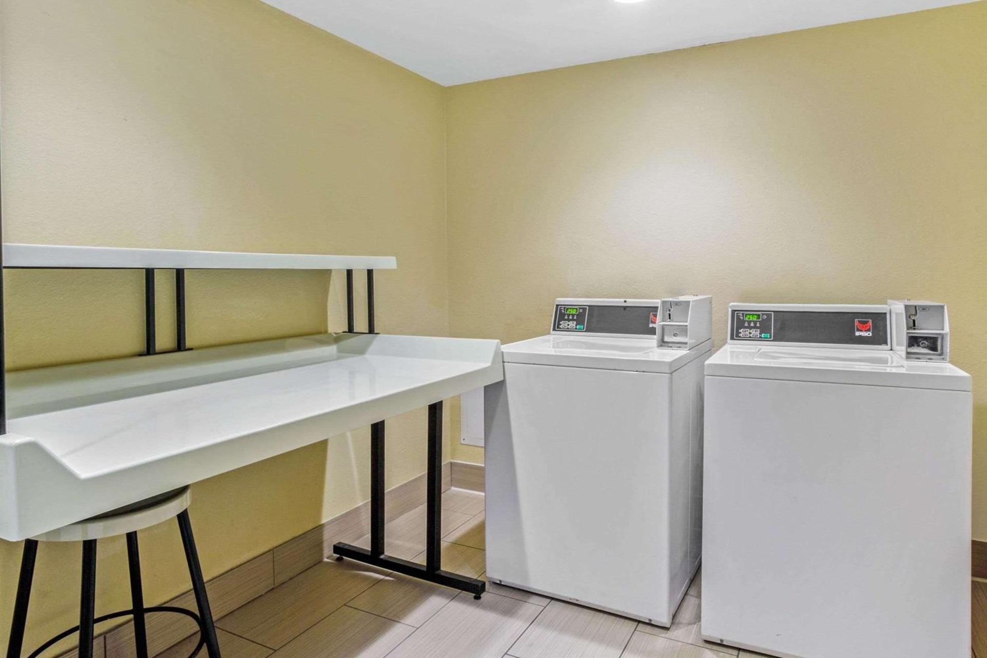 DoubleTree by Hilton Salisbury photo 24