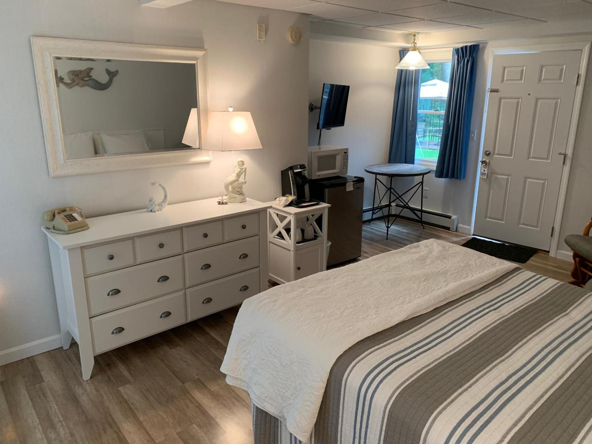 Towne Lyne Motel photo 78