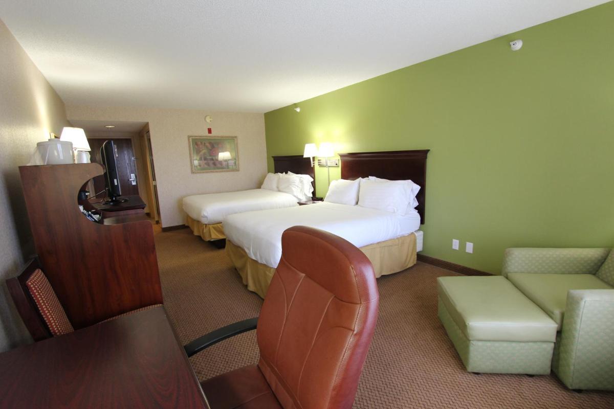 Baymont Inn & Suites by Wyndham Findlay photo 6