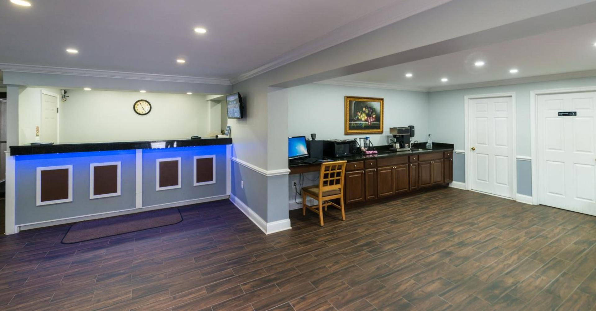 Cambridge Inn photo 2