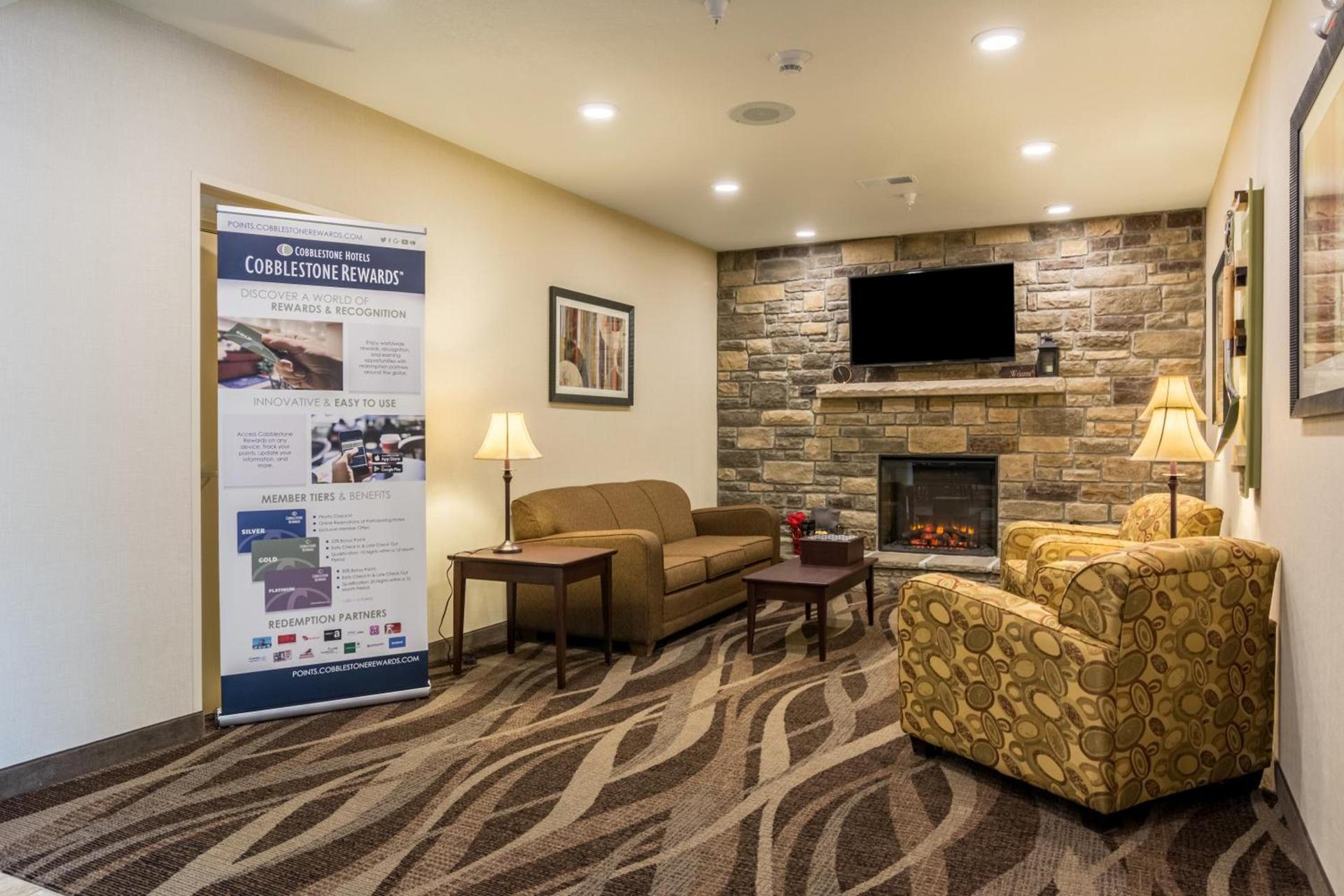 Cobblestone Hotel & Suites - Erie photo 18