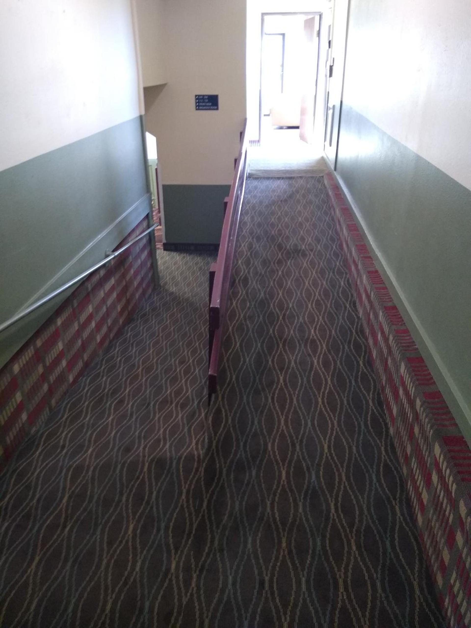 Super 8 by Wyndham Craig photo 26