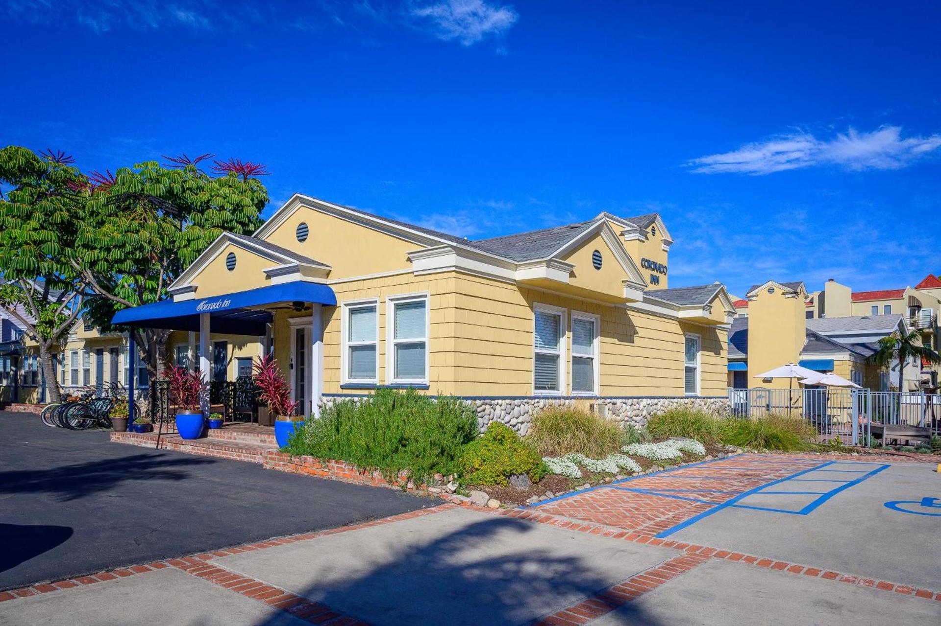 Coronado Inn photo 7