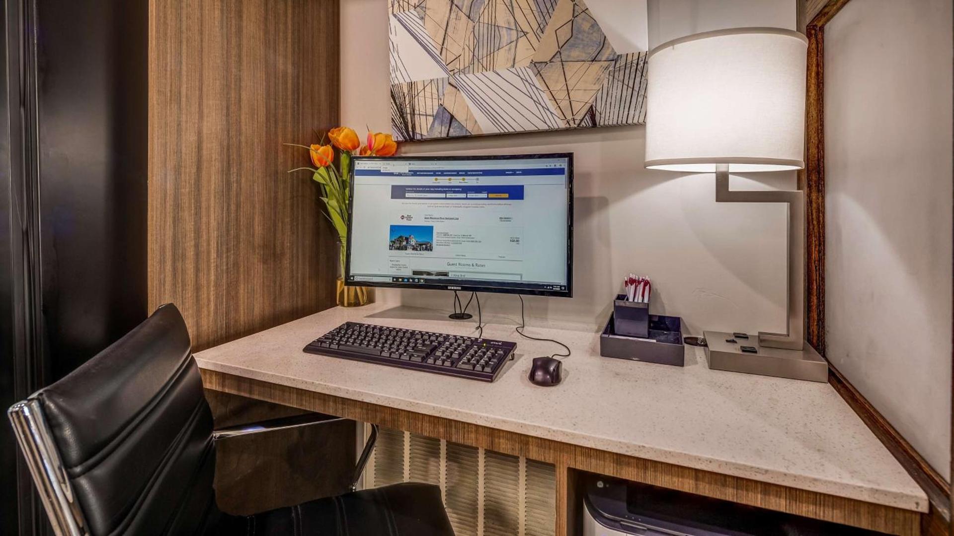 Best Western Plus Heritage Inn & Suites Houston,Pasadena,Deer Park,Channelview photo 25