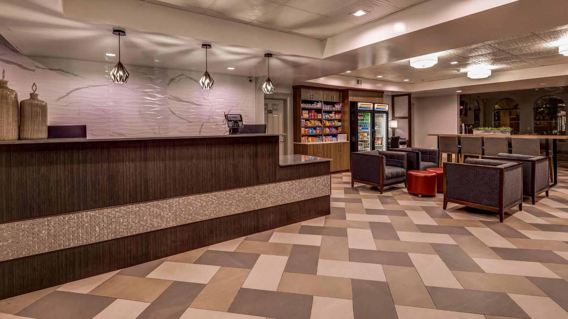 Best Western Plus Heritage Inn & Suites Houston,Pasadena,Deer Park,Channelview photo 8