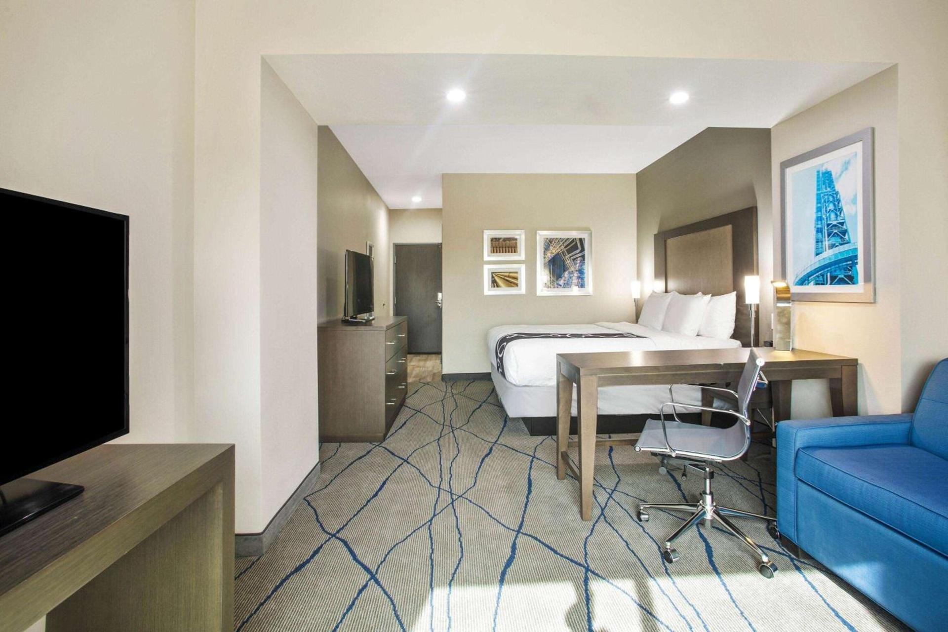 La Quinta by Wyndham Ponca City photo 40