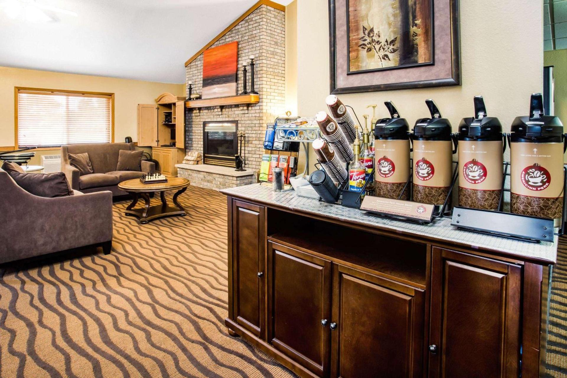 AmericInn by Wyndham Menomonie photo 38