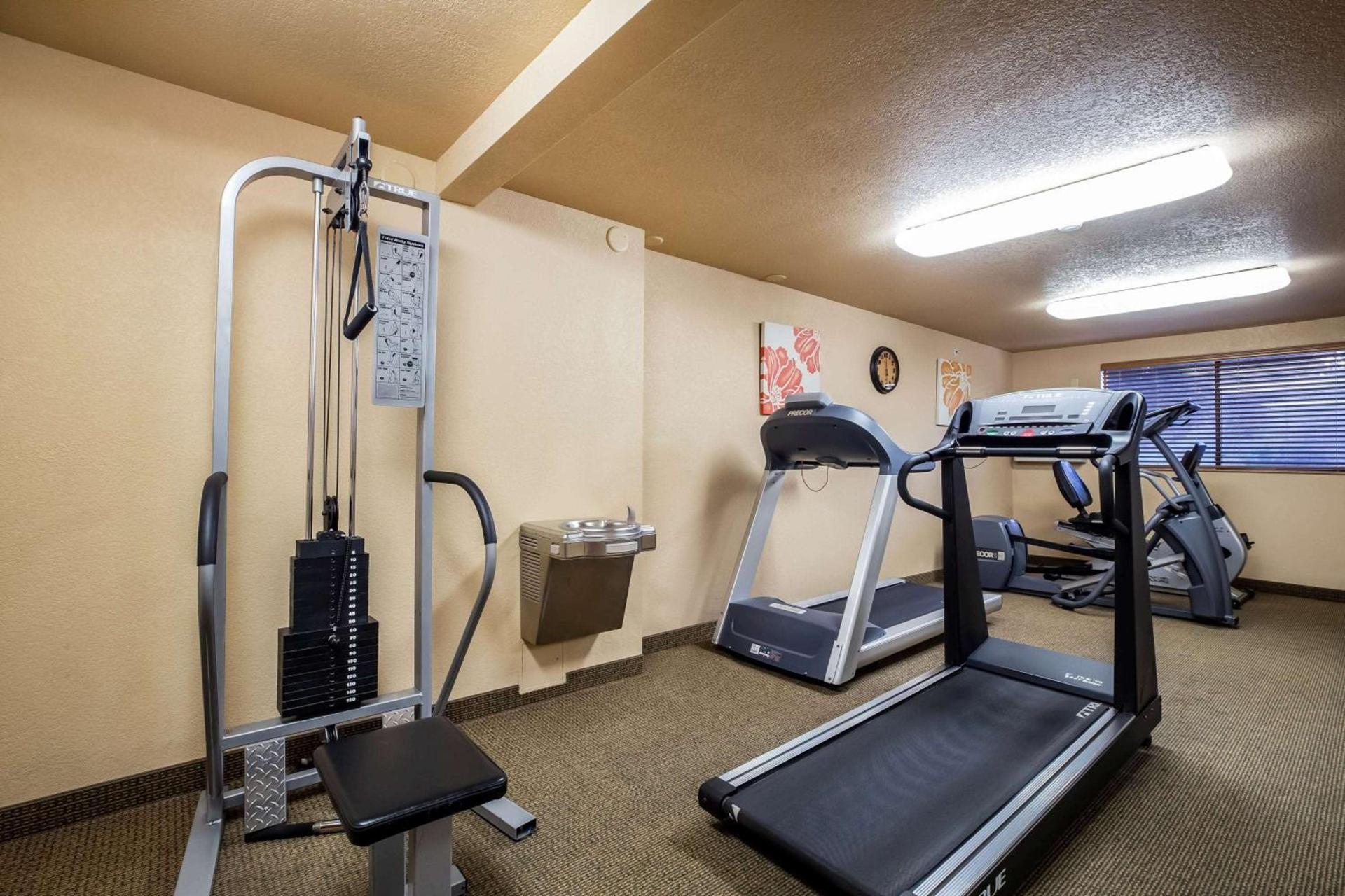 Baymont by Wyndham Yakima Riverfront photo 48