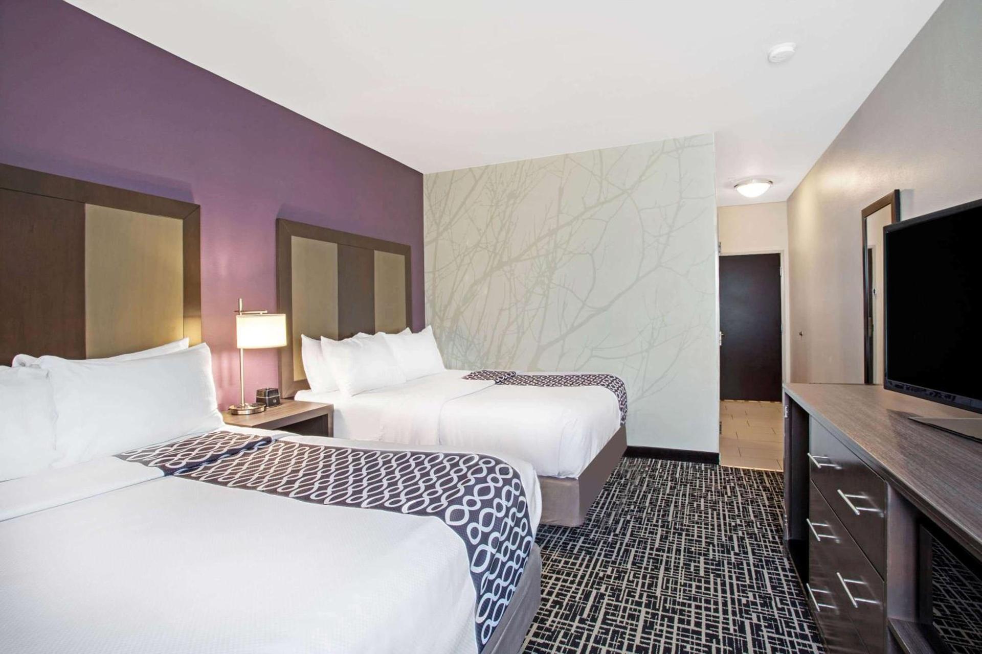 La Quinta by Wyndham York photo 18