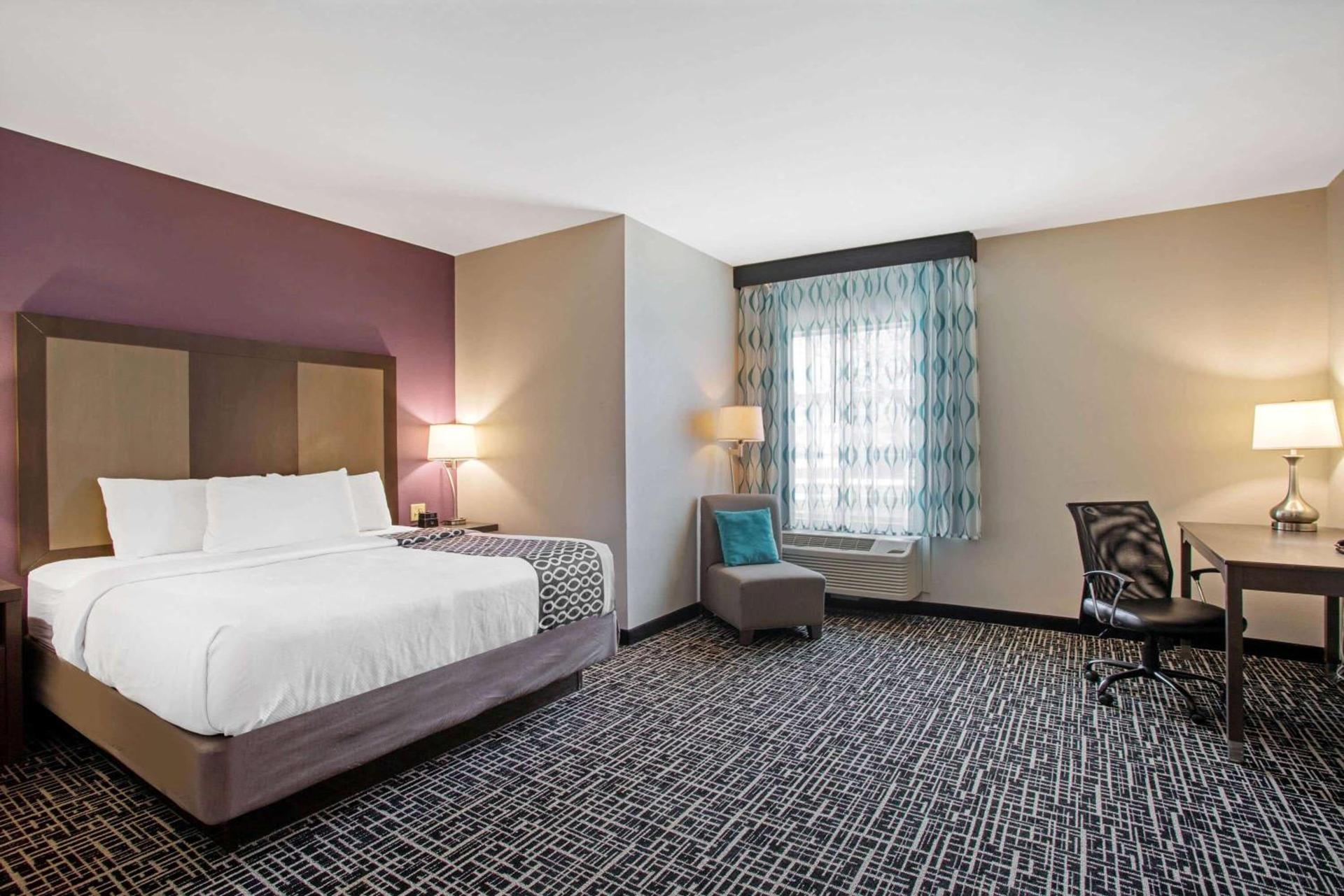 La Quinta by Wyndham York photo 21