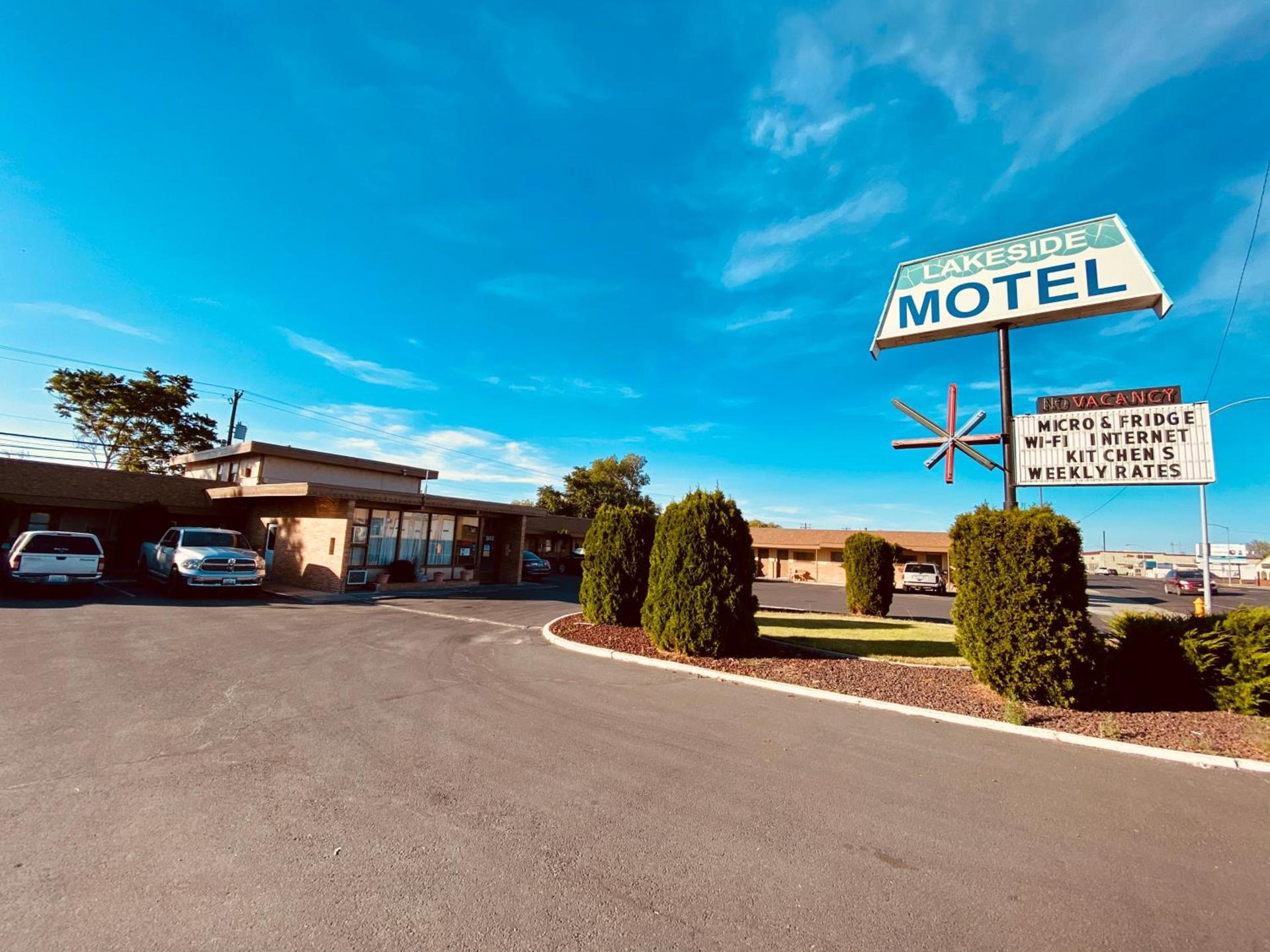 Lakeside Motel photo 4