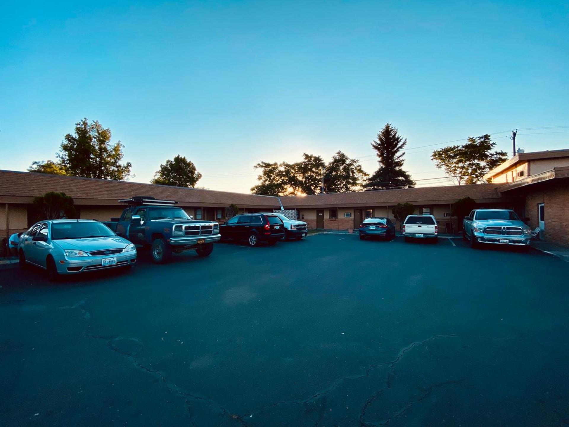 Lakeside Motel photo 5