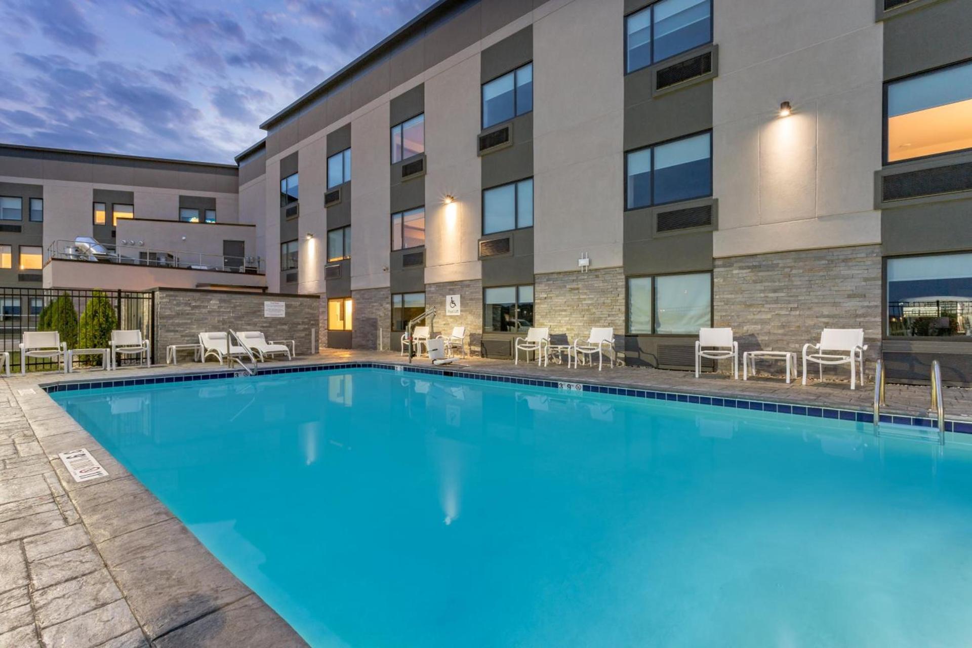 Holiday Inn - Columbus by IHG photo 12