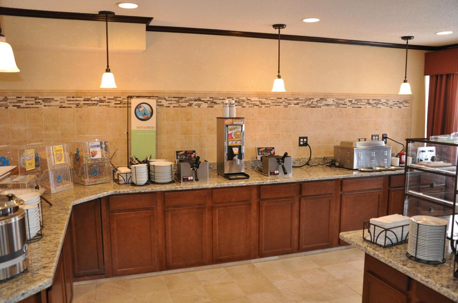 Country Inn & Suites by Radisson, Near The National Sports Center, Coon Rapids, MN photo 28