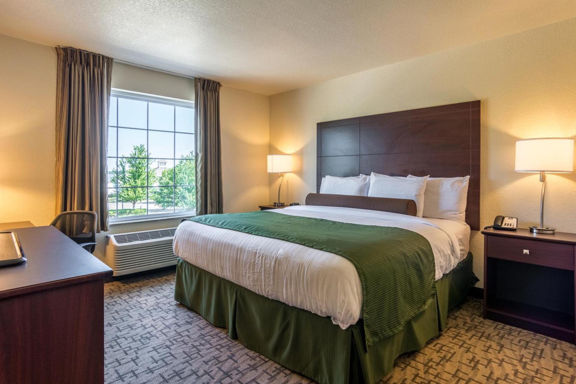 Cobblestone Hotel & Suites - Erie photo 16