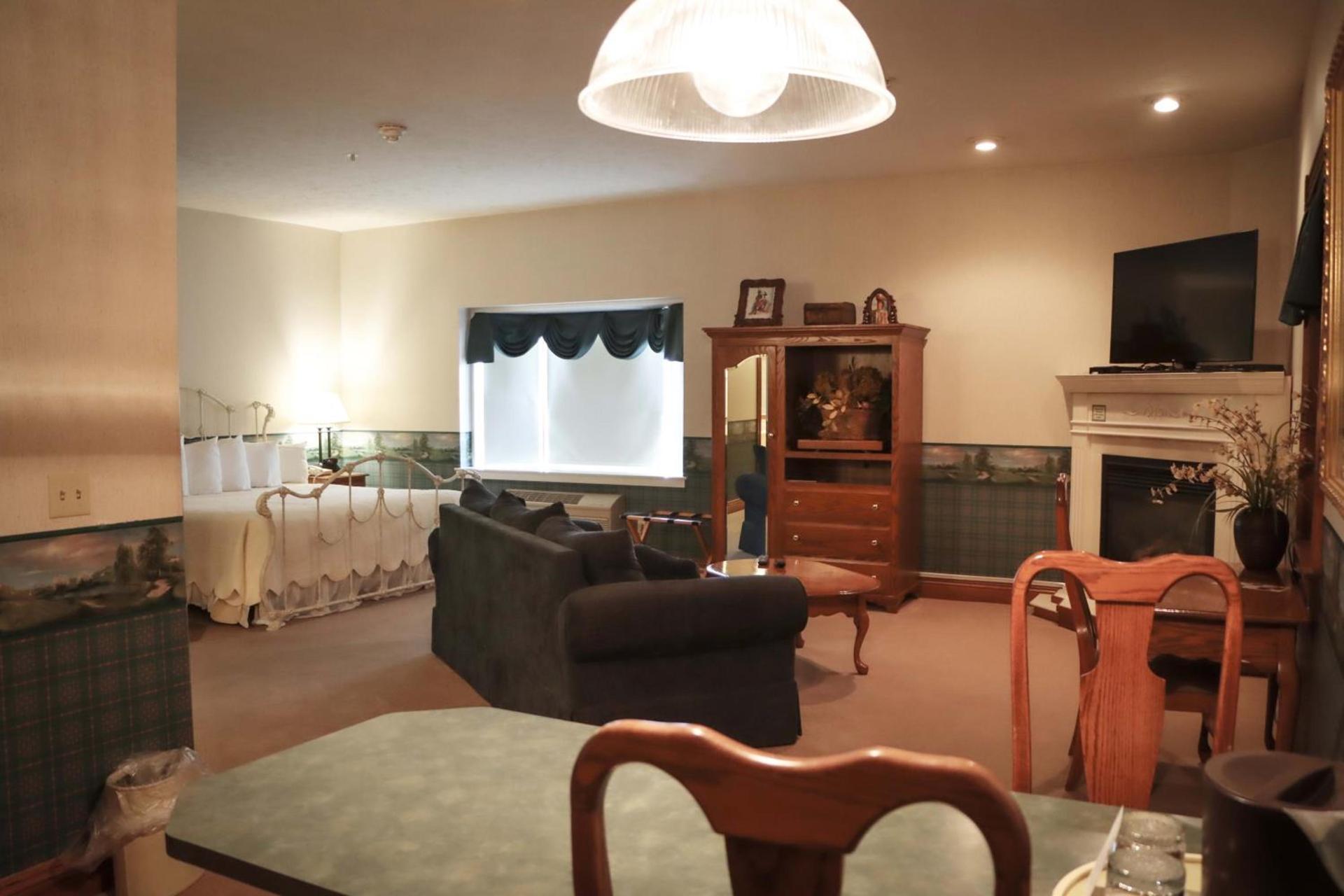 Inn at Amish Door photo 26