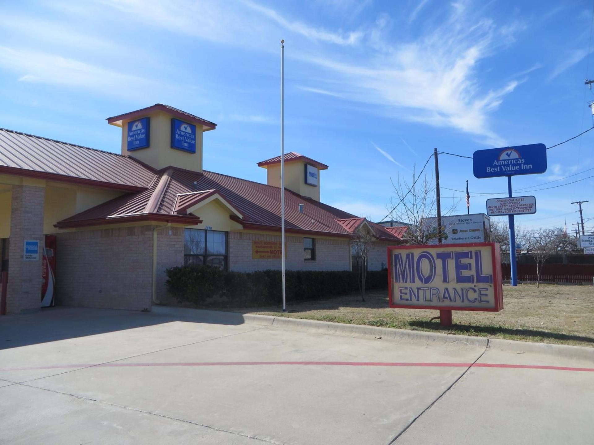Americas Best Value Inn Weatherford photo 1