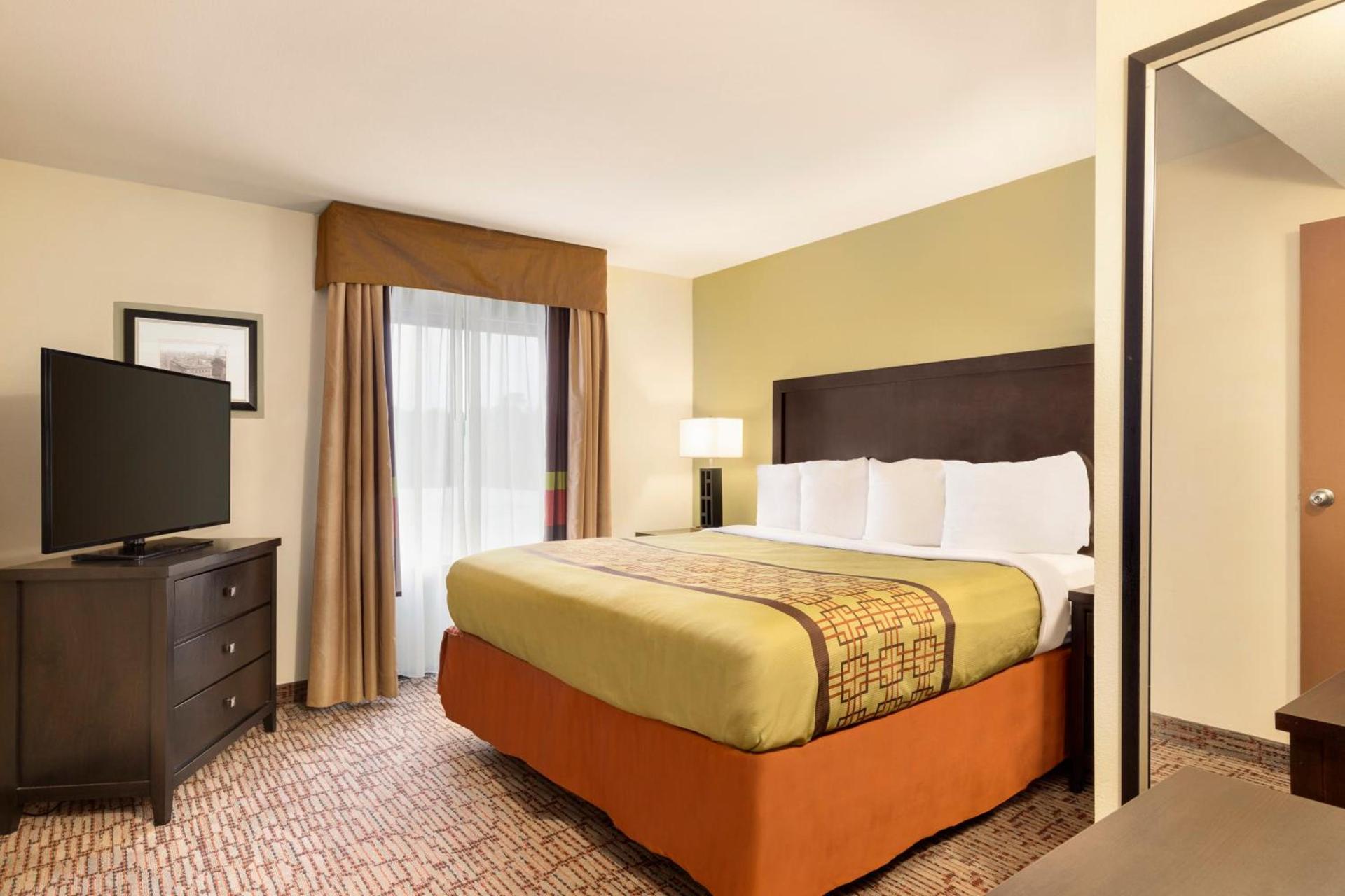 Garner Hotel Augusta West by IHG photo 21