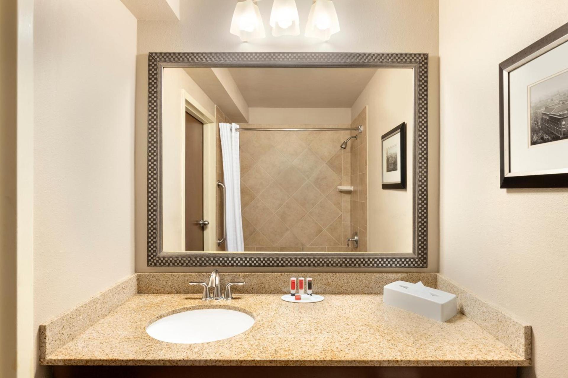 Garner Hotel Augusta West by IHG photo 30