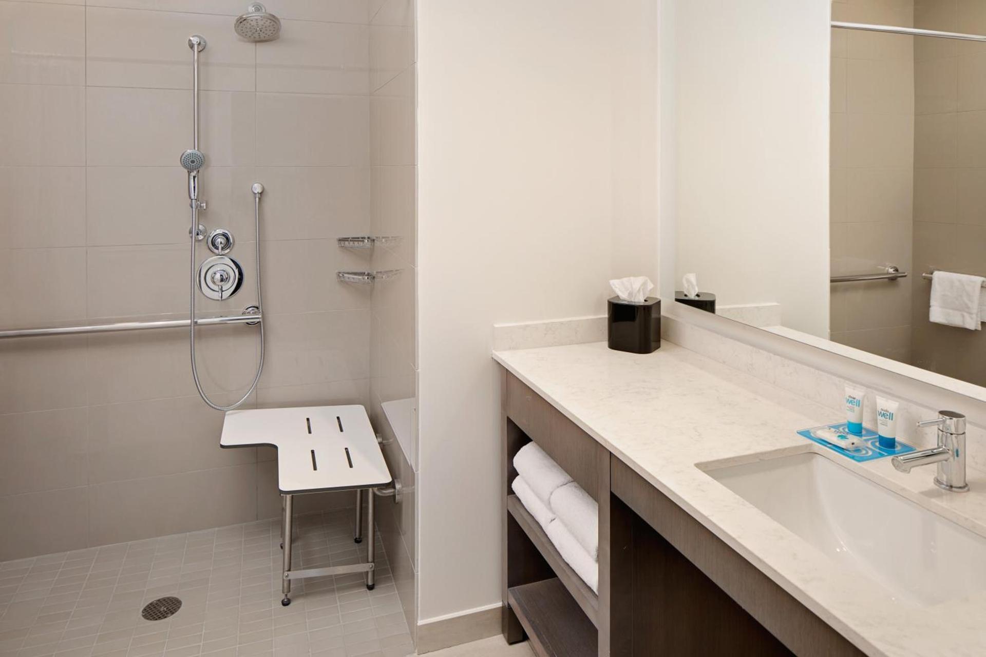Hyatt House Irvine/John Wayne Airport photo 21