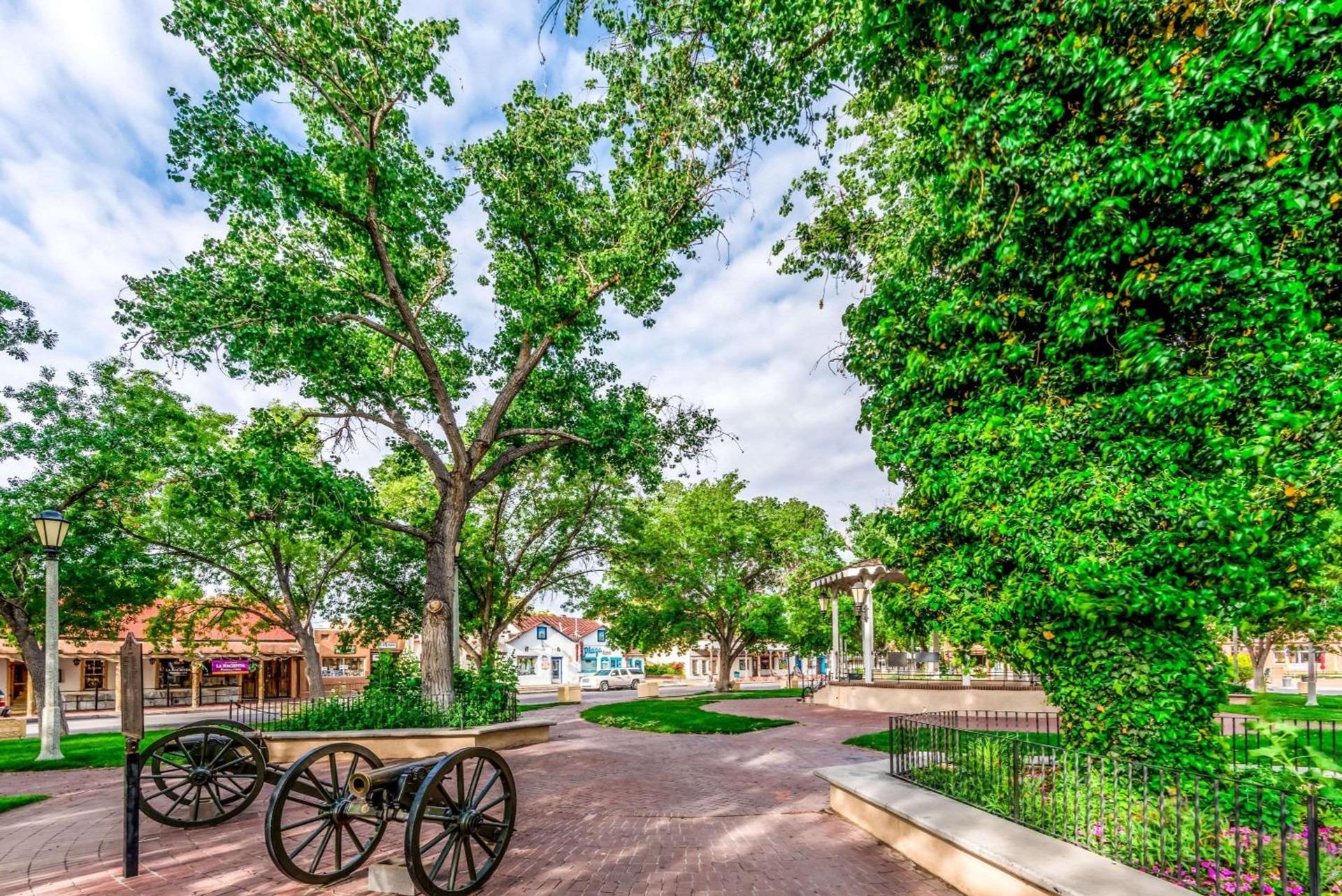 Garner Hotel Albuquerque West by IHG photo 3