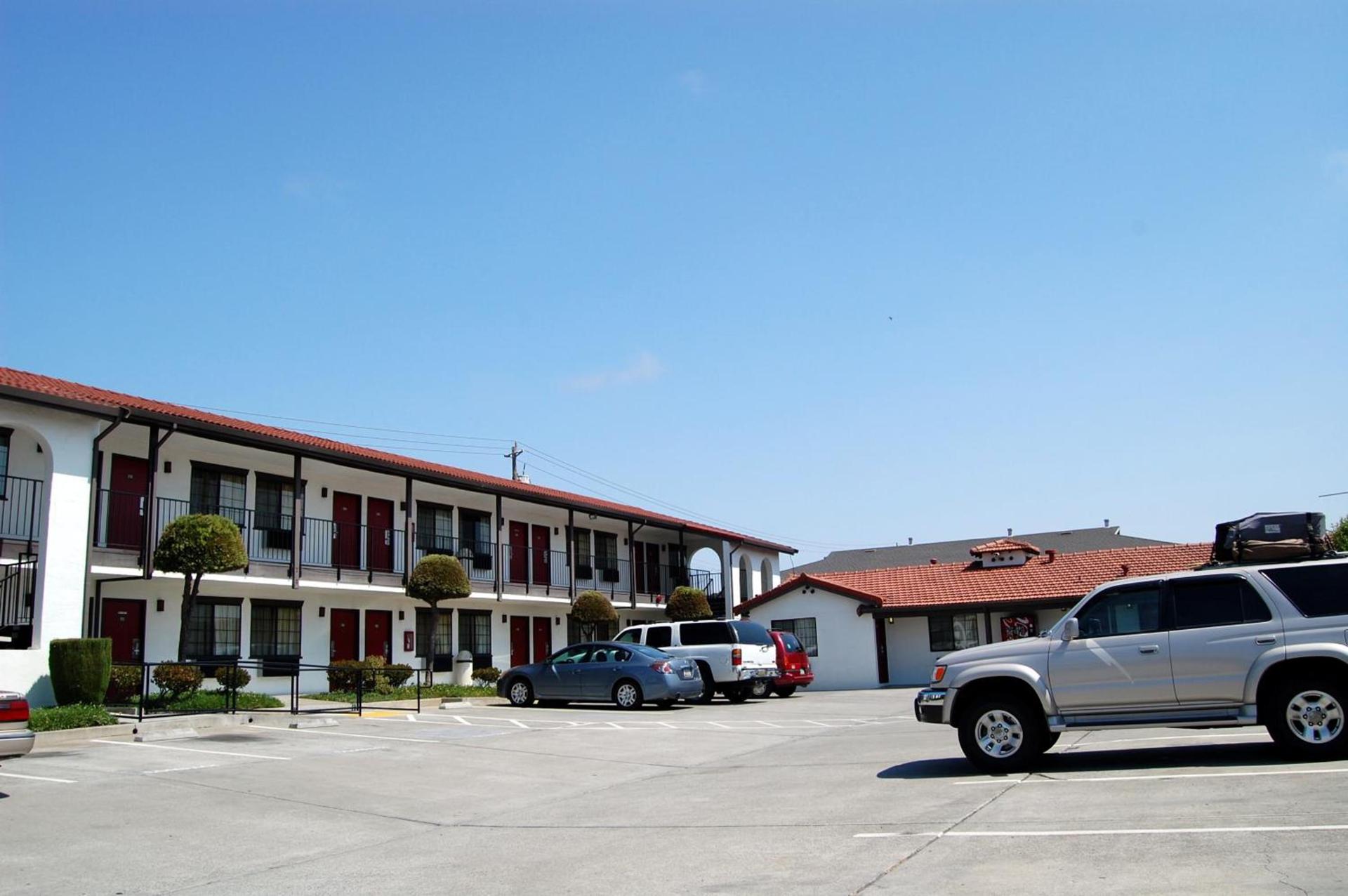 Travelodge by Wyndham Vallejo photo 6