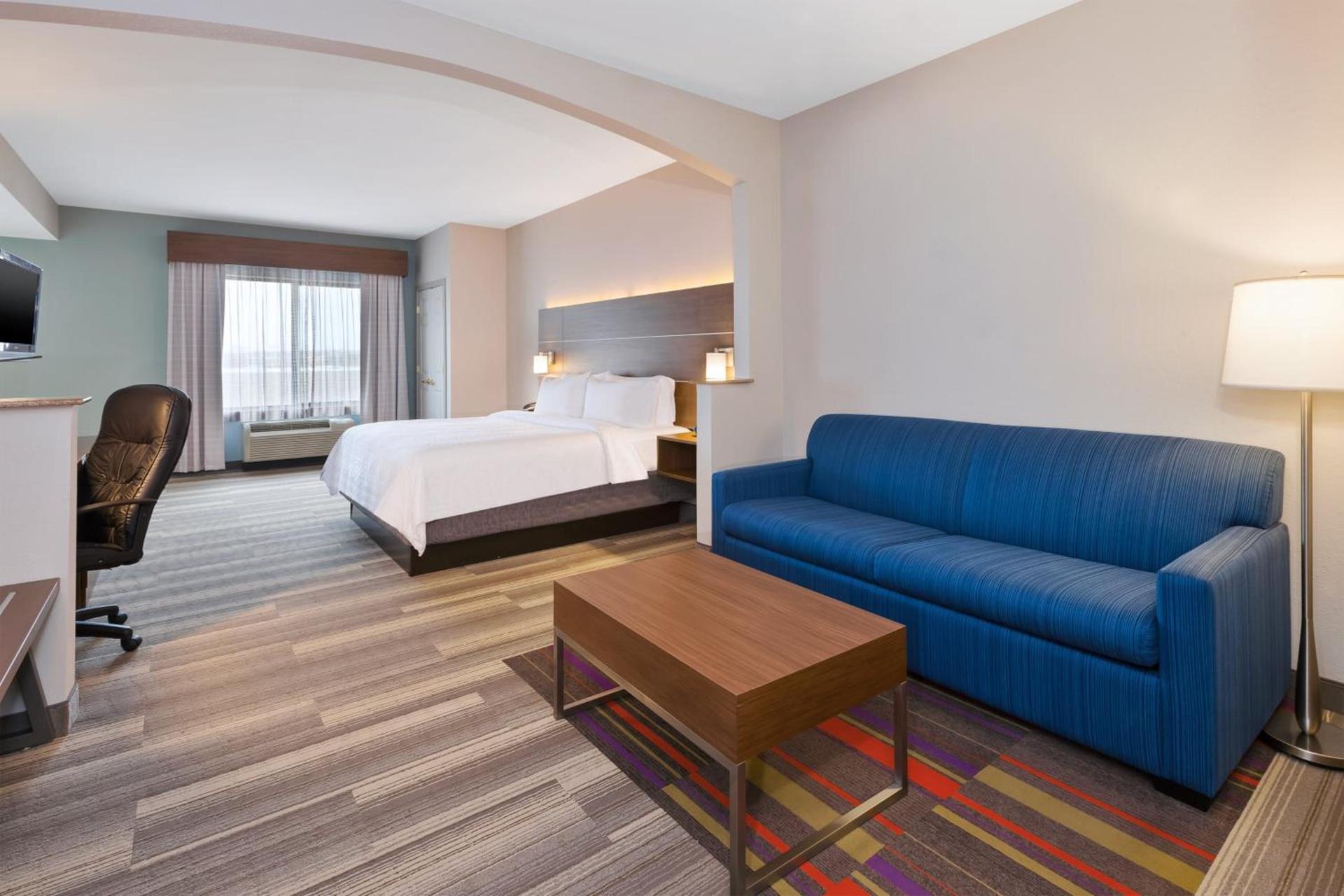 Holiday Inn Express Hotel & Suites Warminster-Horsham by IHG photo 33