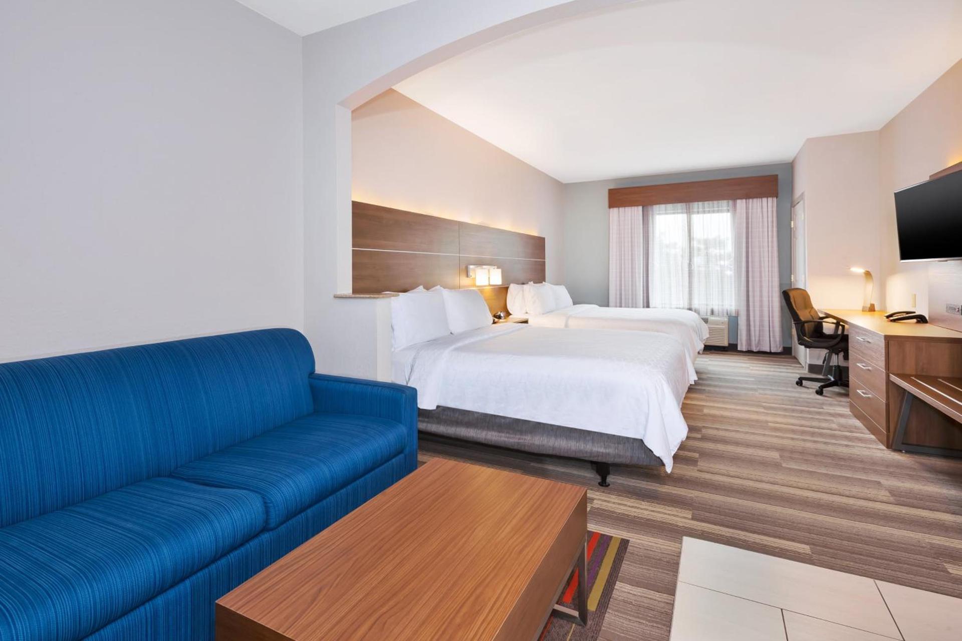 Holiday Inn Express Hotel & Suites Warminster-Horsham by IHG photo 36