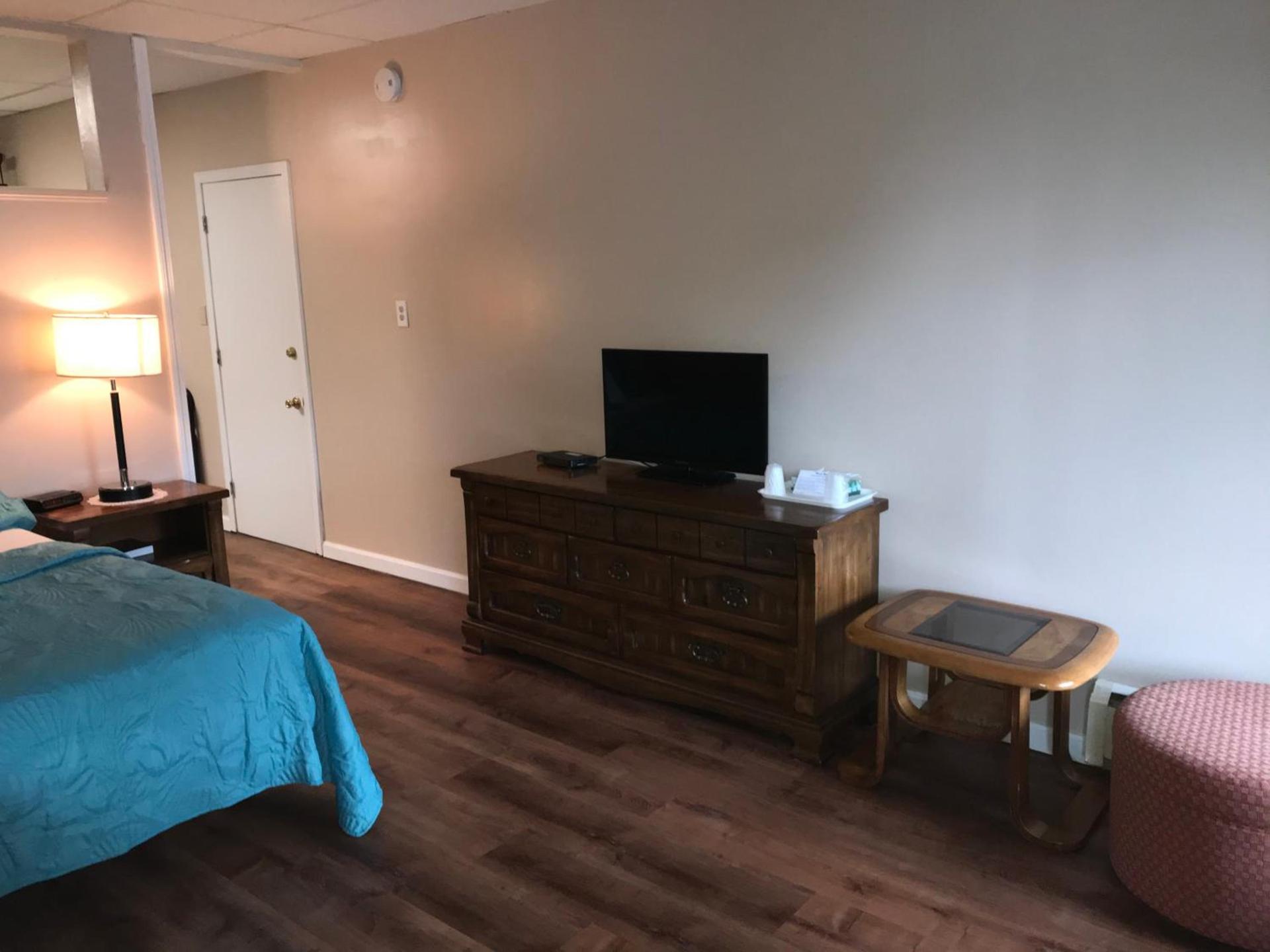 Northern Peaks Motor Inn photo 8