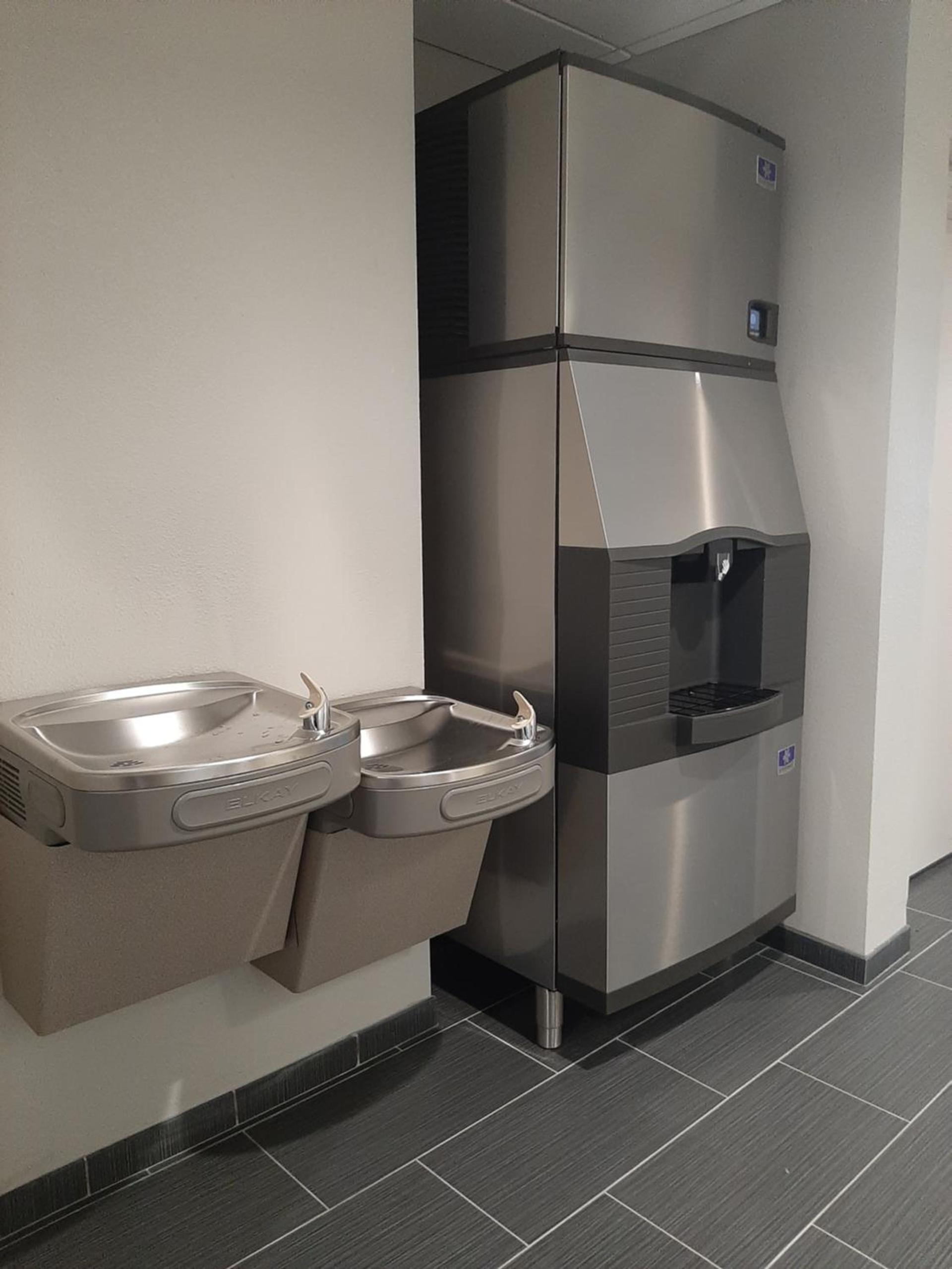 Microtel Inn & Suites by Wyndham Loveland photo 16