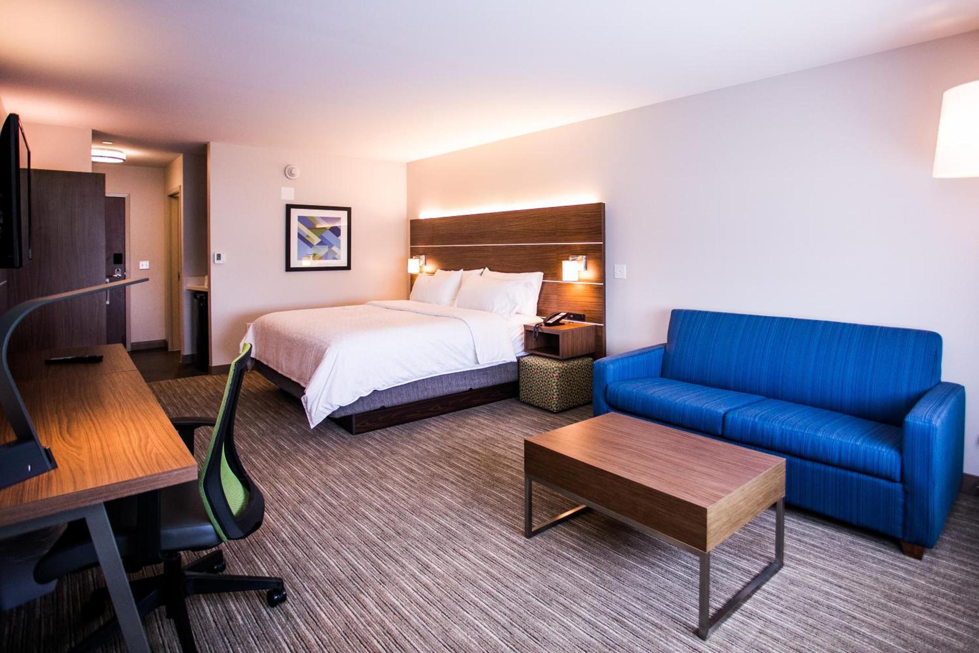Holiday Inn Express & Suites Rehoboth Beach by IHG photo 17