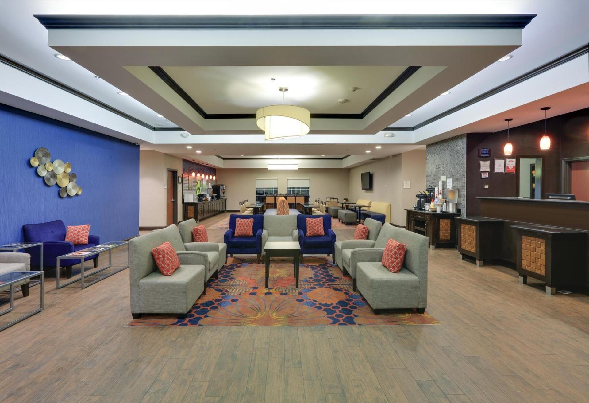 La Quinta by Wyndham Denton - University Drive photo 25