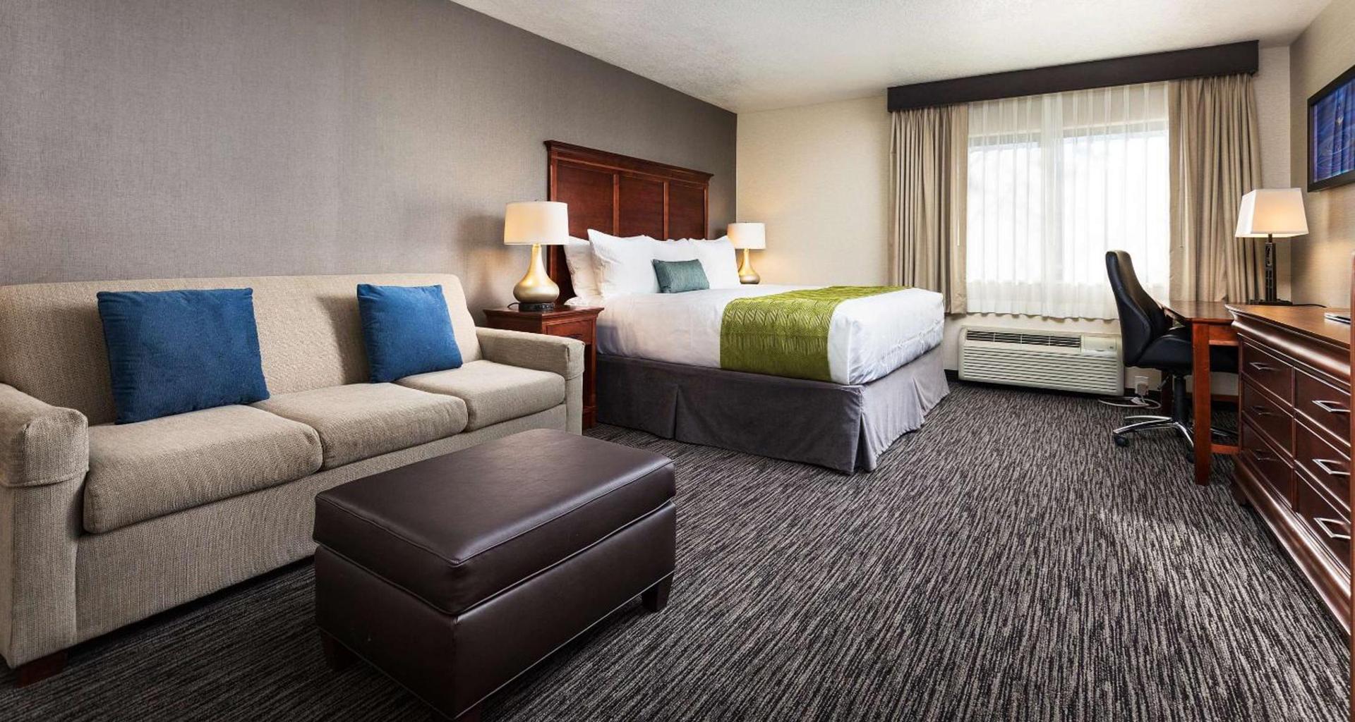 Best Western Plus Landmark Inn photo 19