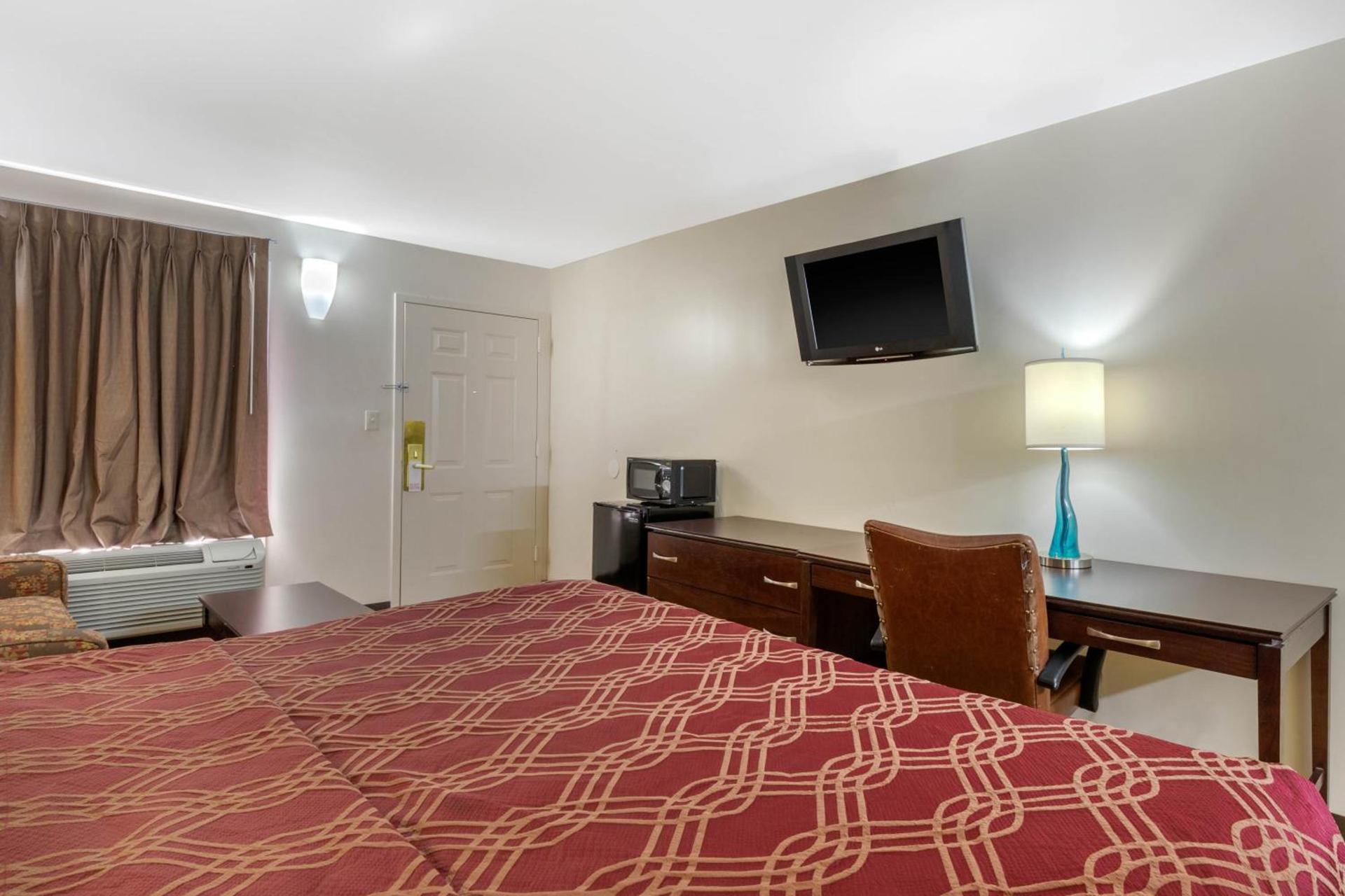 Econo Lodge Gaffney photo 18