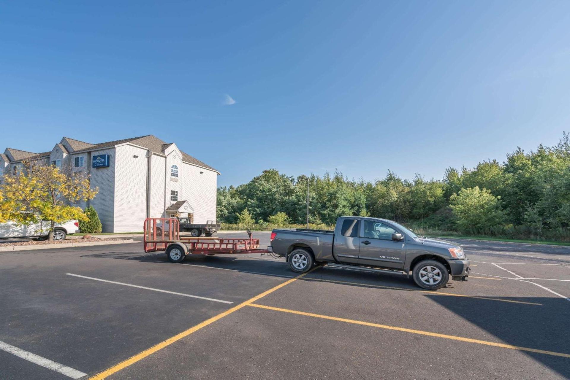 Microtel Inn & Suites by Wyndham Rice Lake photo 17
