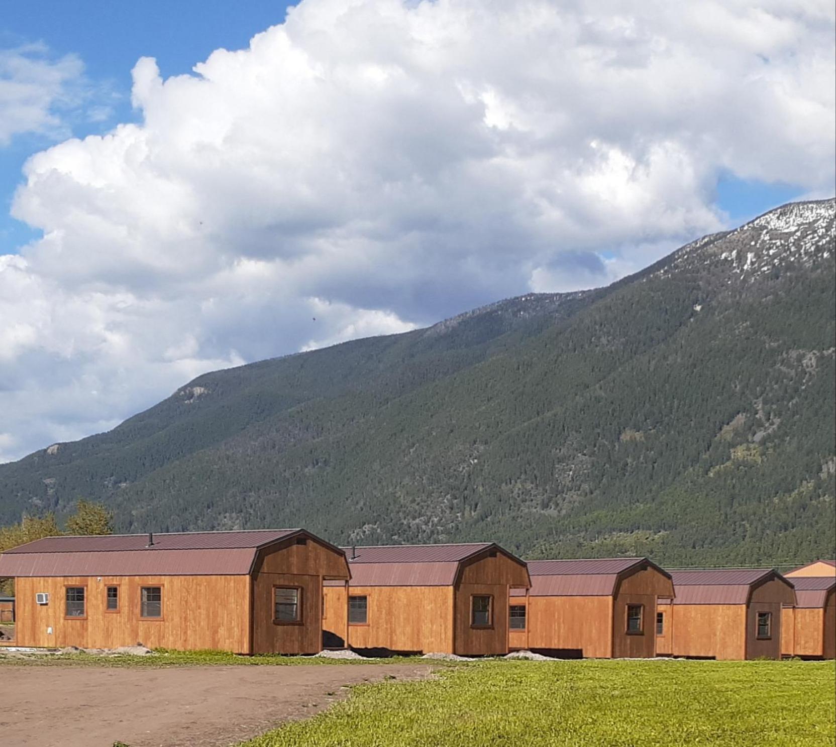 Glacier Acres Guest Ranch photo 3