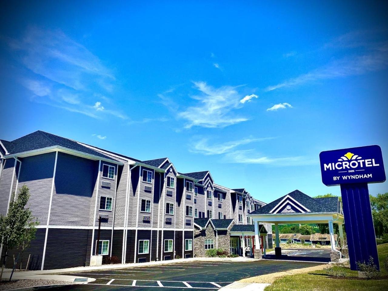 Microtel Inn & Suites by Wyndham Warsaw photo 26