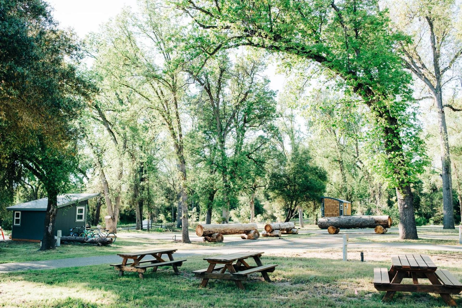 Sierra Meadows photo 24
