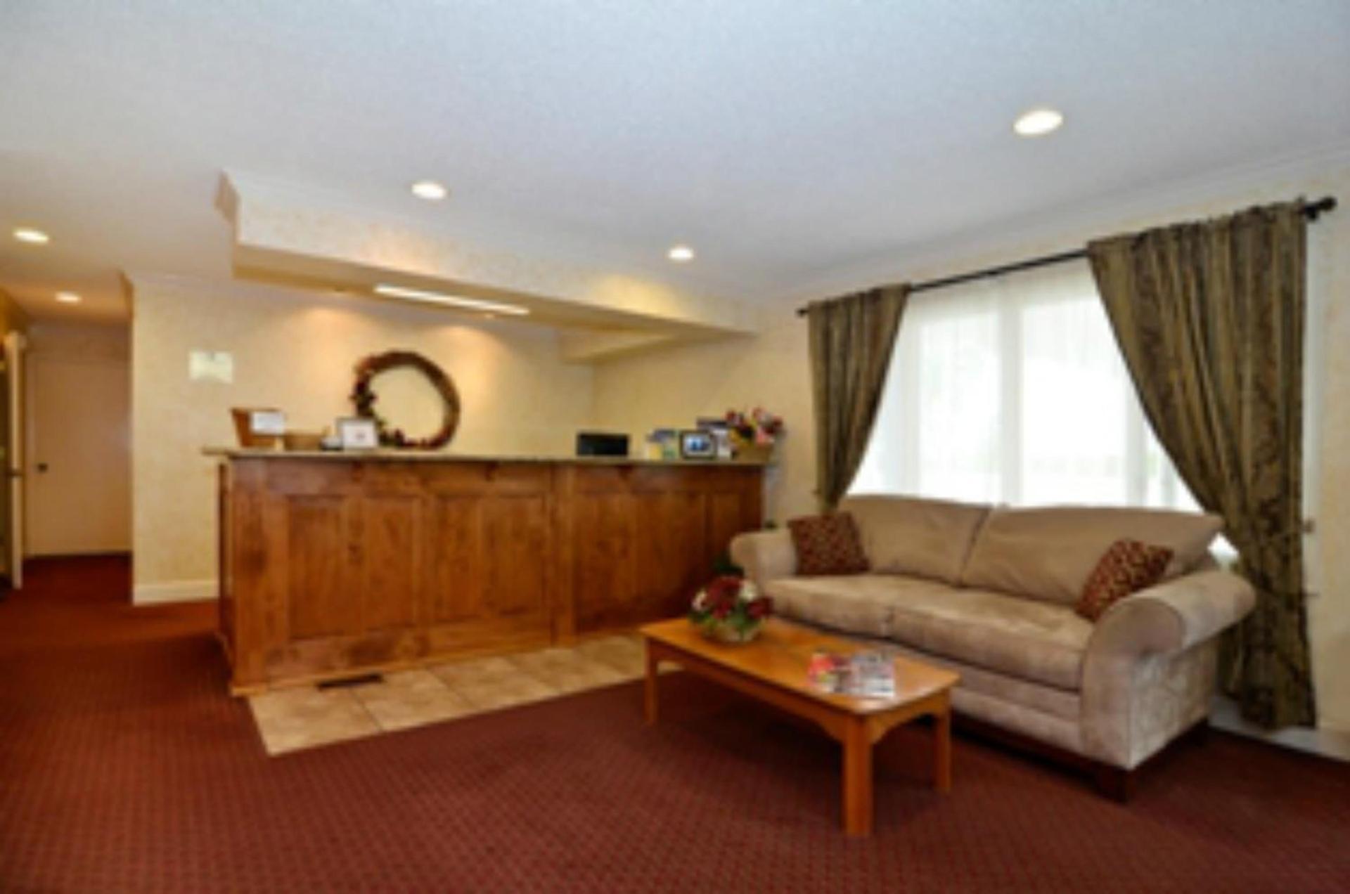 SureStay by Best Western Cameron photo 48