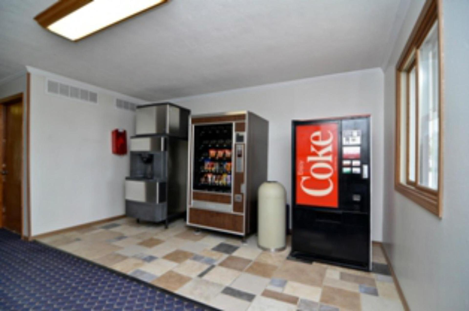 SureStay by Best Western Cameron photo 57