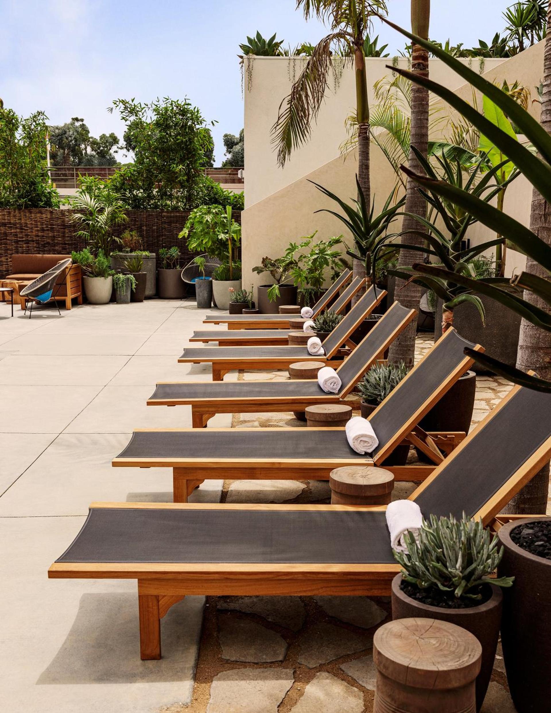 Hotel June West LA, a Member of Design Hotels photo 6