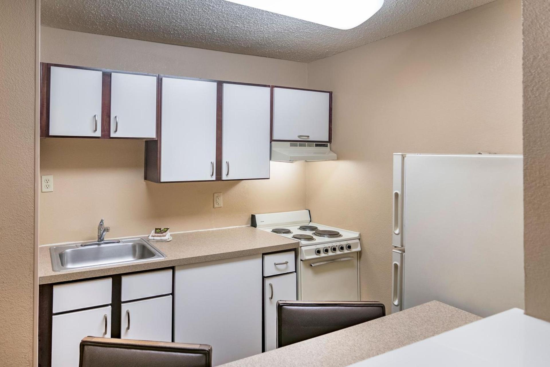 Extended Stay America Suites - Tulsa - Midtown photo 65