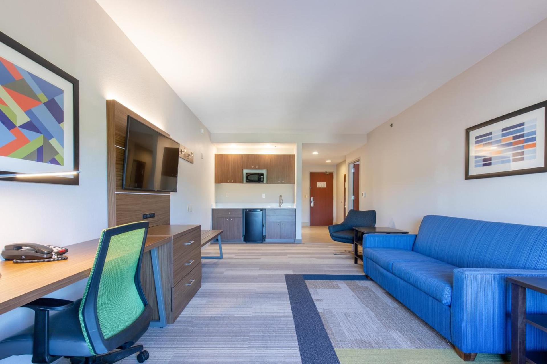 Holiday Inn Express Johnson City by IHG photo 4