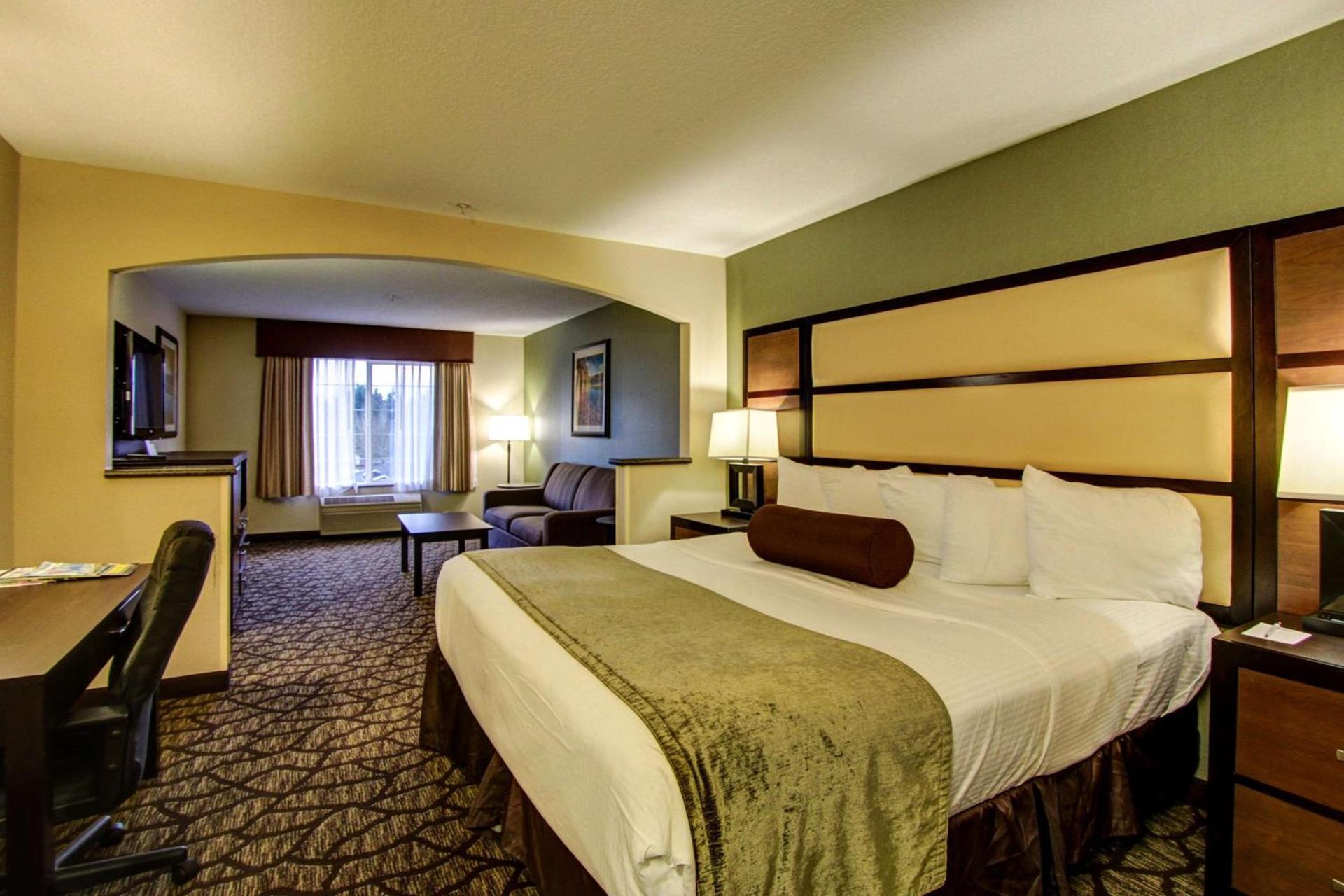 Best Western PLUS Vancouver Mall Drive photo 16