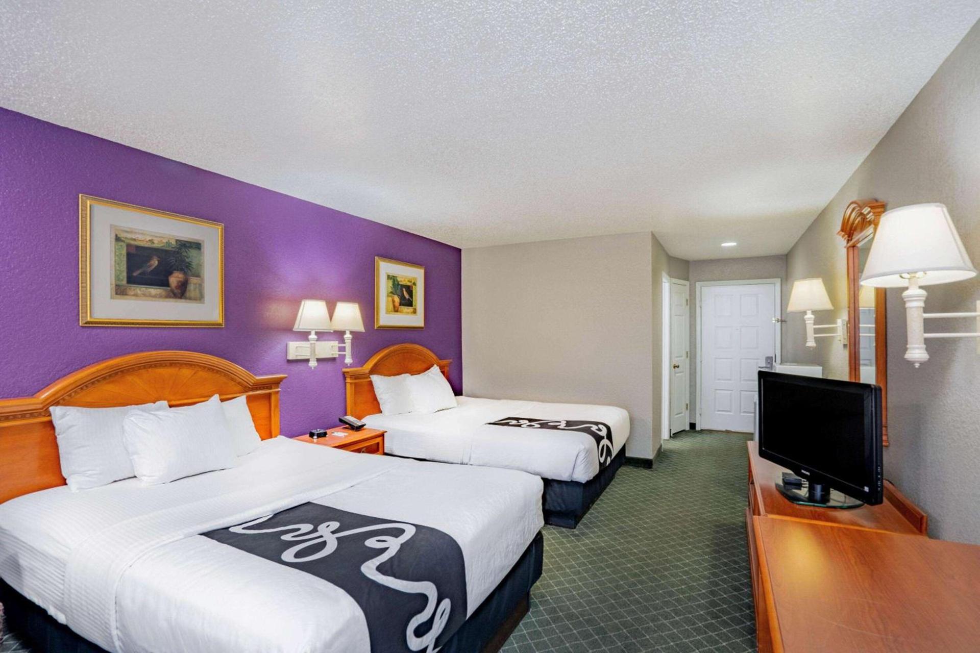La Quinta Inn by Wyndham El Dorado photo 51