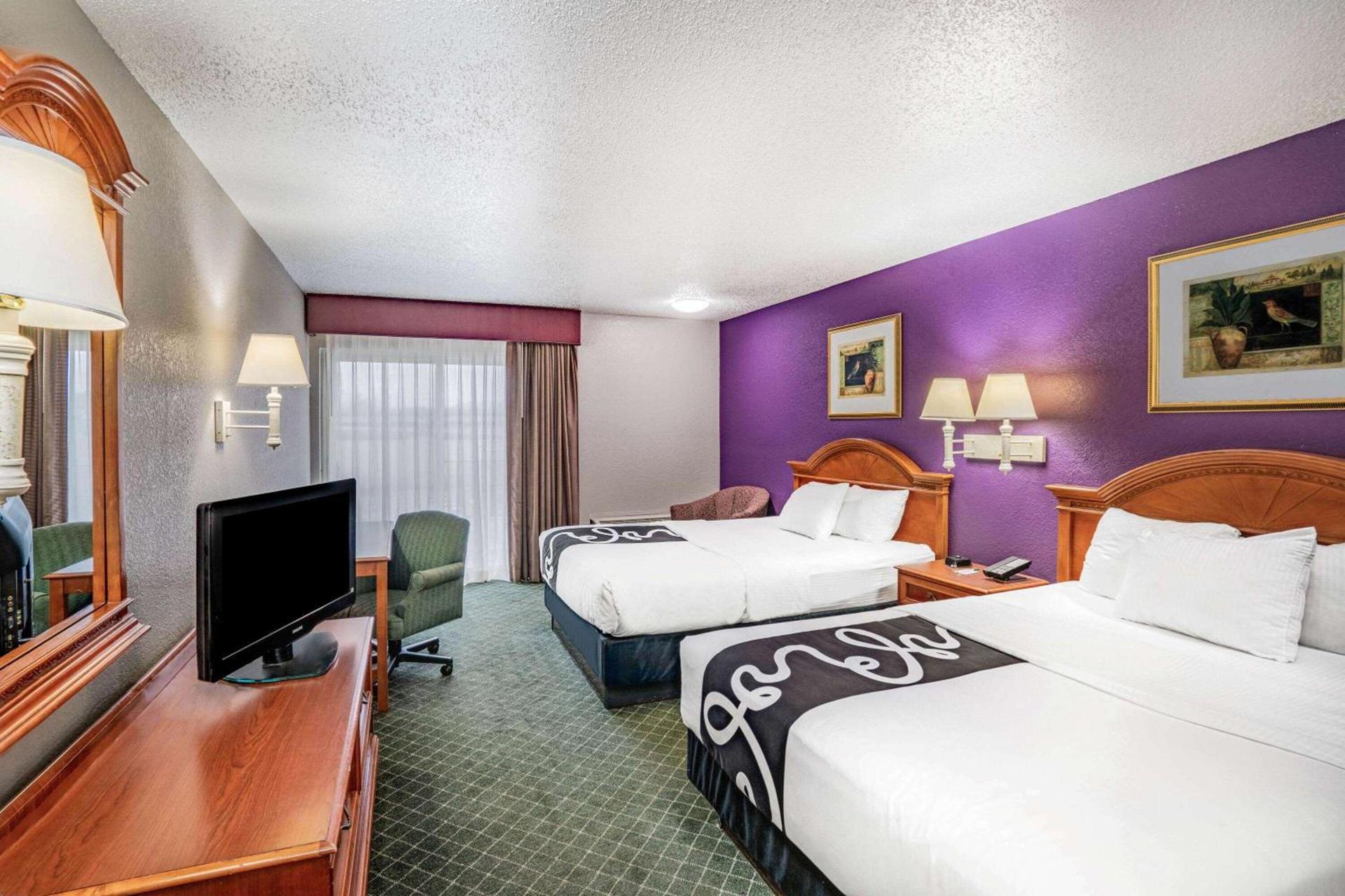 La Quinta Inn by Wyndham El Dorado photo 52