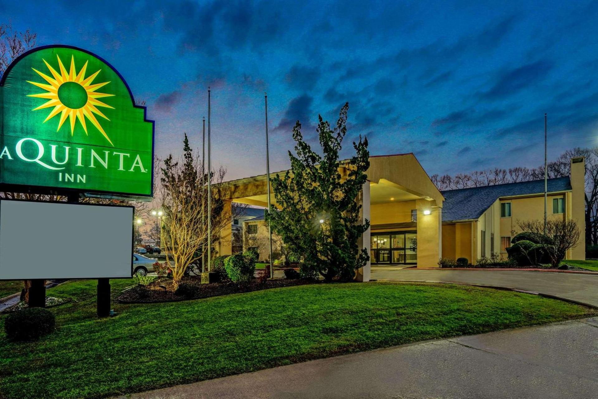 La Quinta Inn by Wyndham El Dorado photo 35