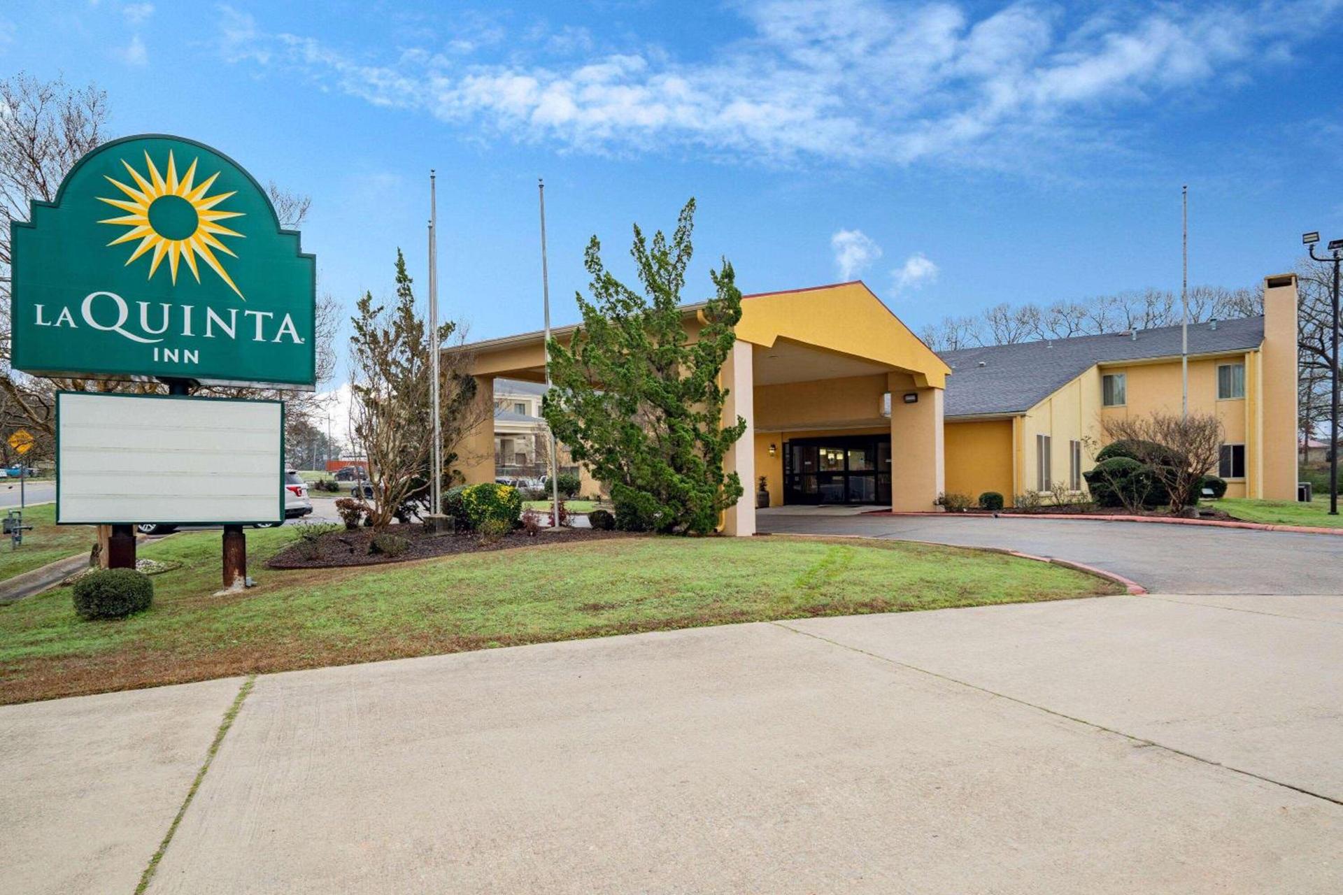 La Quinta Inn by Wyndham El Dorado photo 31