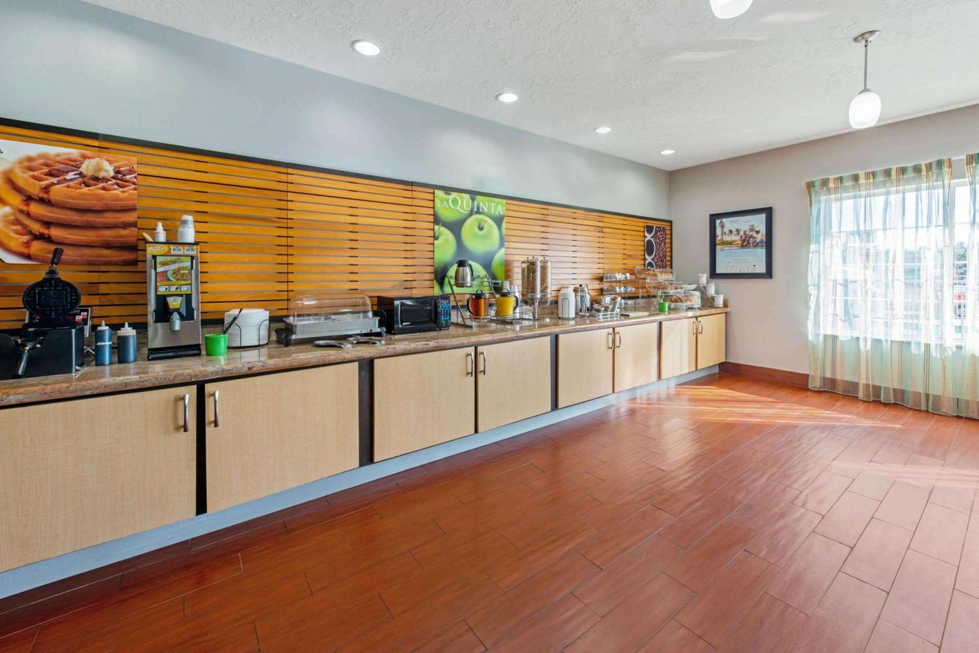 La Quinta by Wyndham Leesville Ft. Polk photo 7