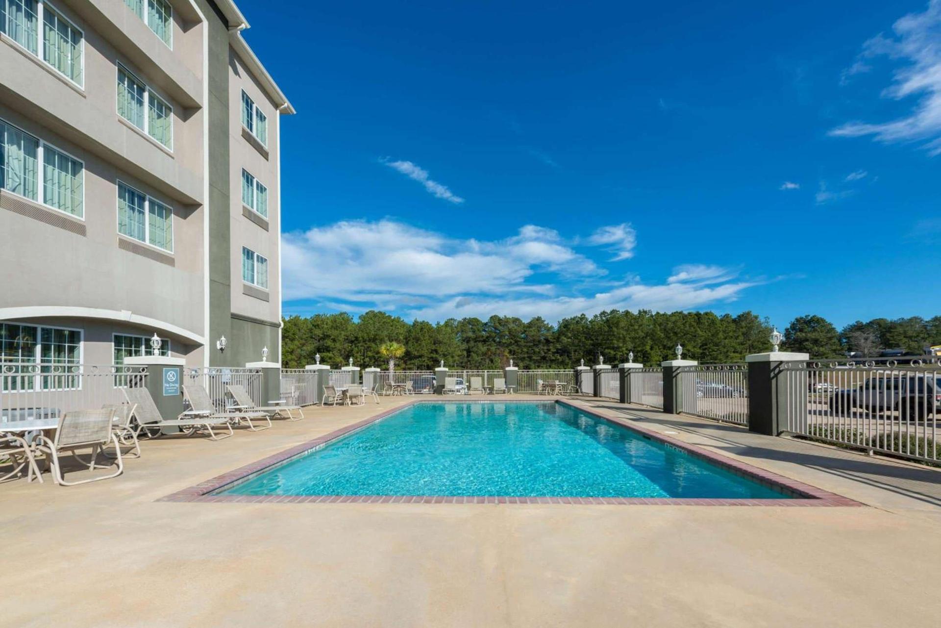 La Quinta by Wyndham Leesville Ft. Polk photo 23